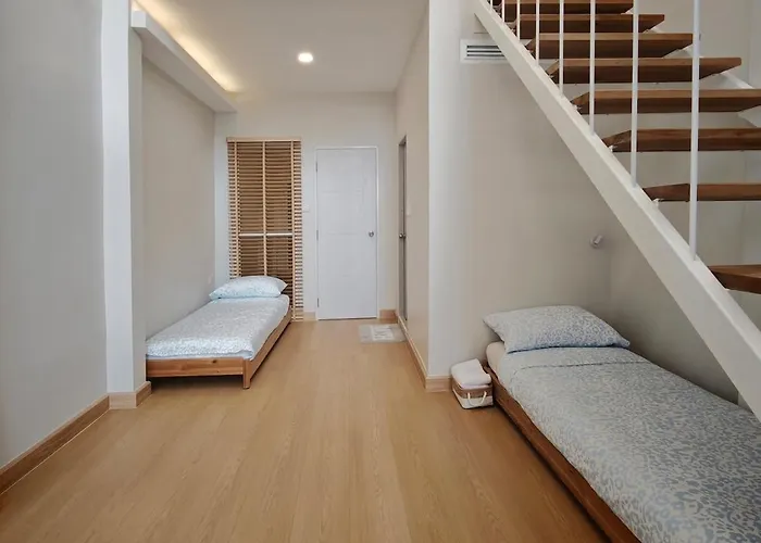 Lovely 4 Bedrooms And 5 Bathrooms 別荘